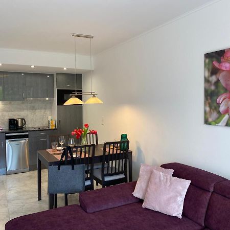 Lilie Appartement In Heviz Mit Tiefgarage, New And Modern ภายนอก รูปภาพ
